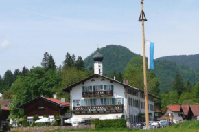 Отель Gasthof Jachenau  Яхенау